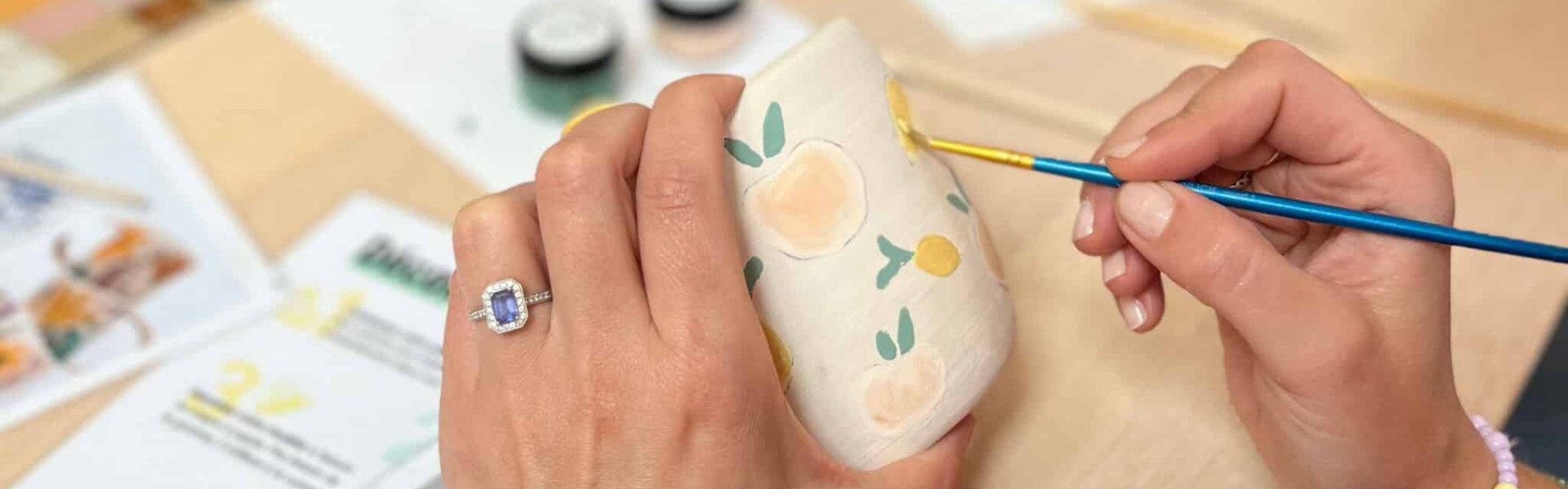 Peinture sur céramique